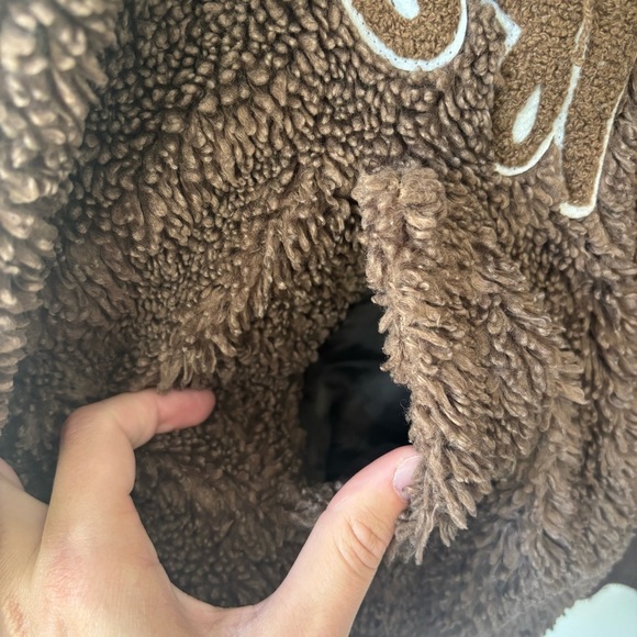 Azalea Wang Ruela Brown Teddy Varsity Bomber Jacket Fleece Sherpa Cropped - Picture 13 of 14